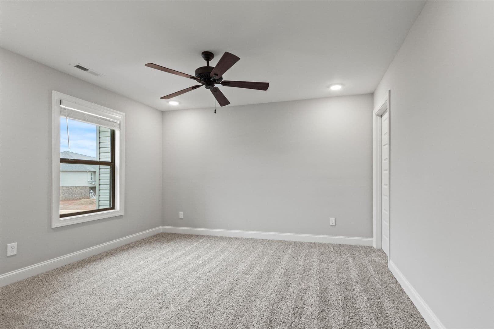 Athens Townhome: 16129 Cohen Drive