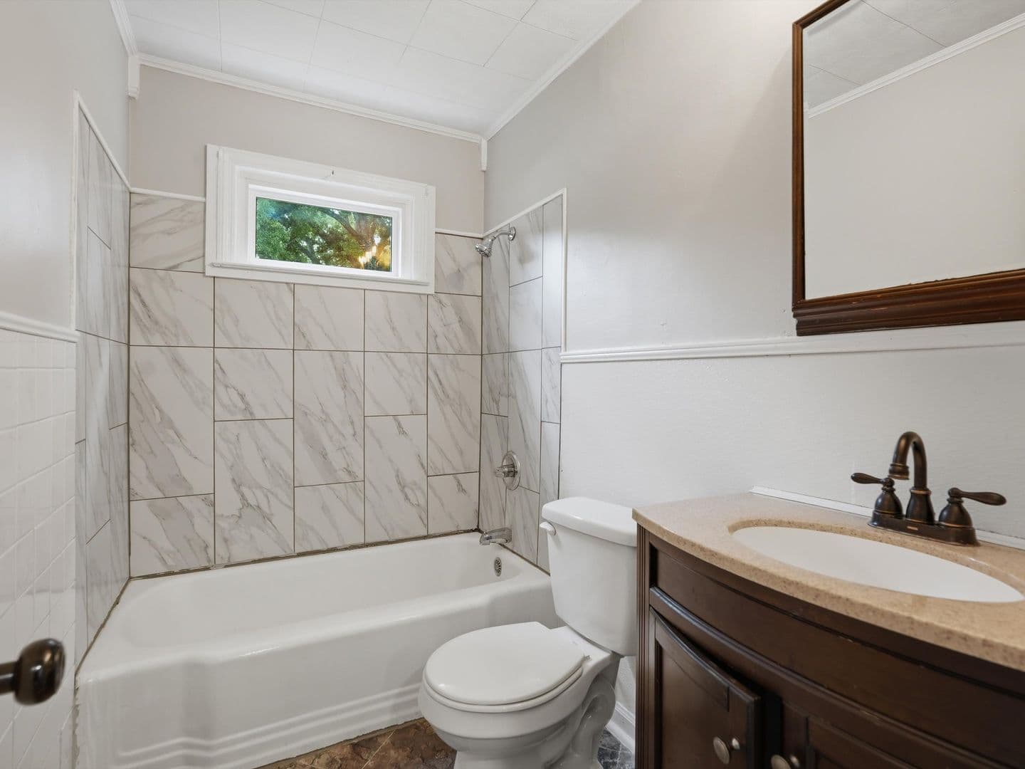 Decatur House: 1220 19th Avenue SE