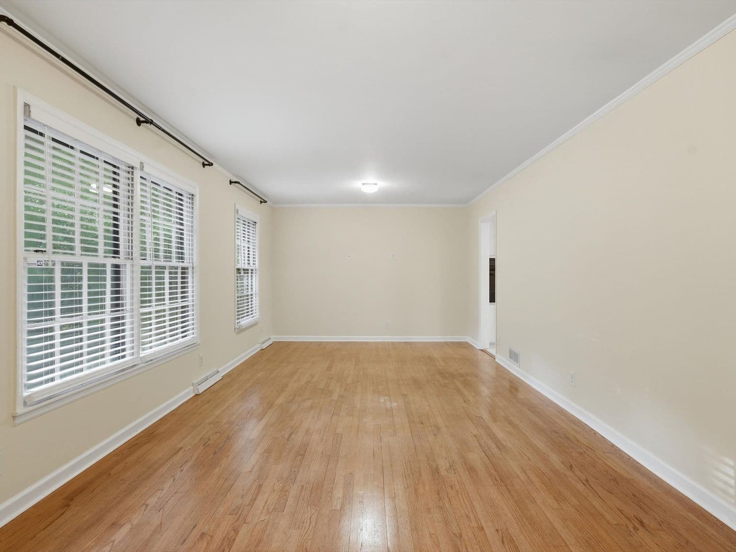 Huntsville House: 4006 Devon Street SE