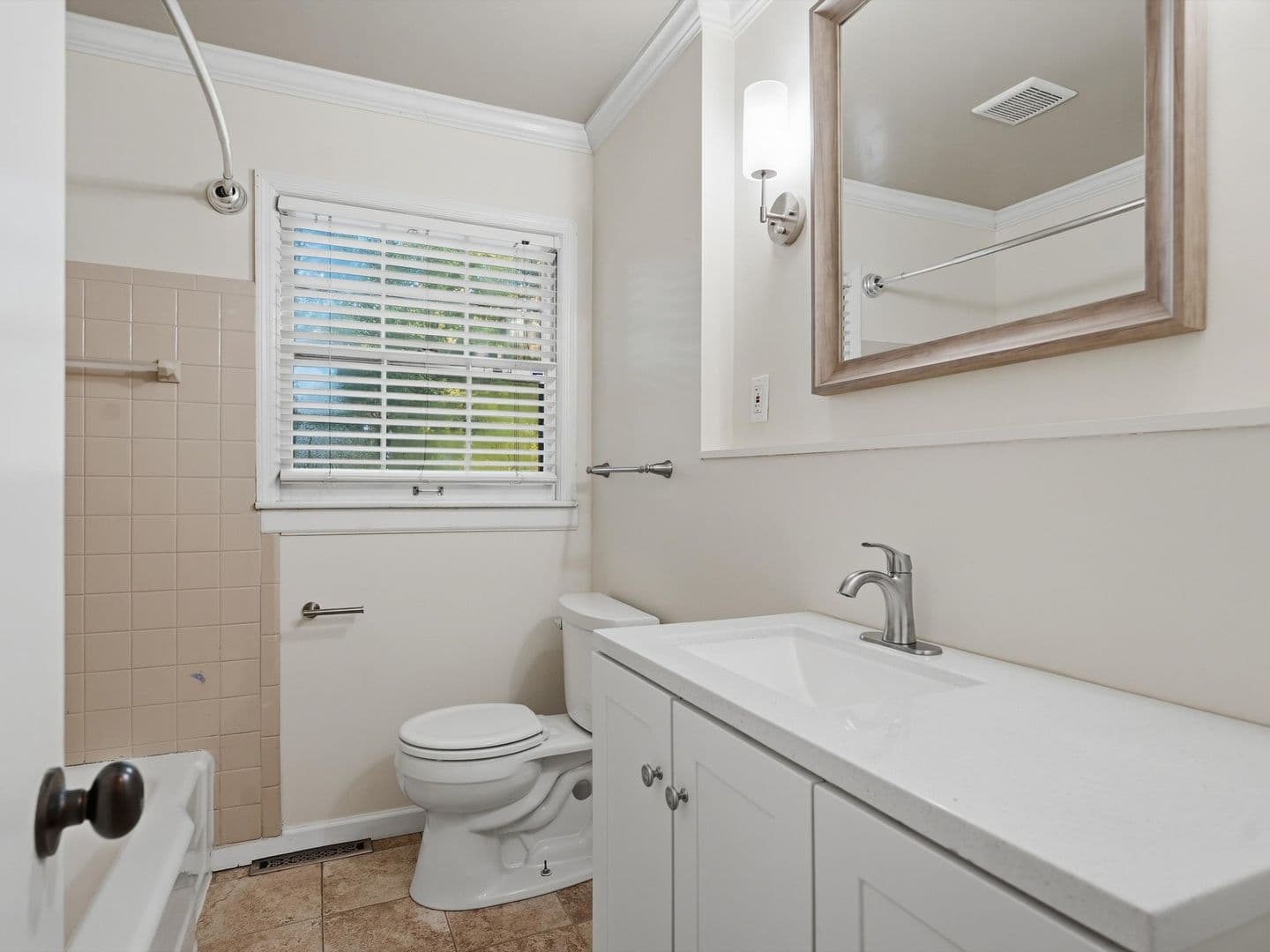 Huntsville House: 4006 Devon Street SE