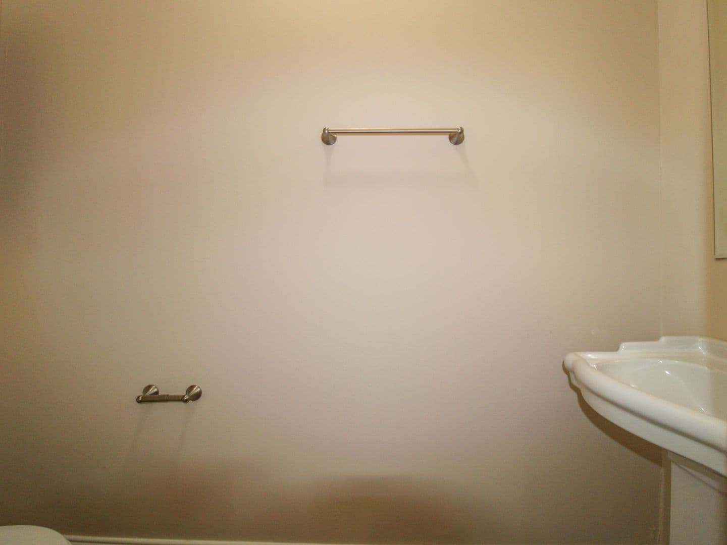 Pulaski Townhome: 124 Meadows Lane