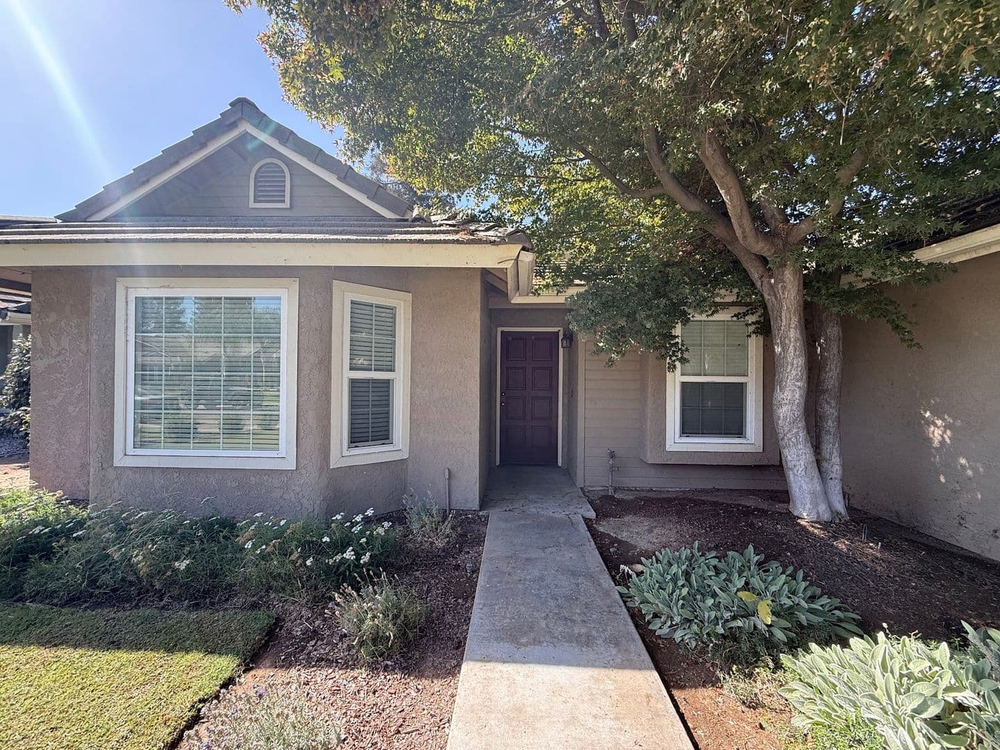 Reedley House: 1483 Concord Ave