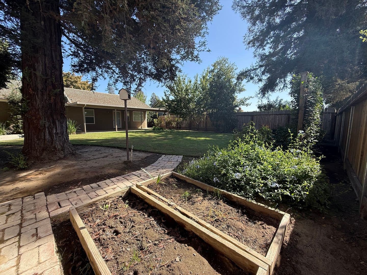 Reedley House: 1483 Concord Ave