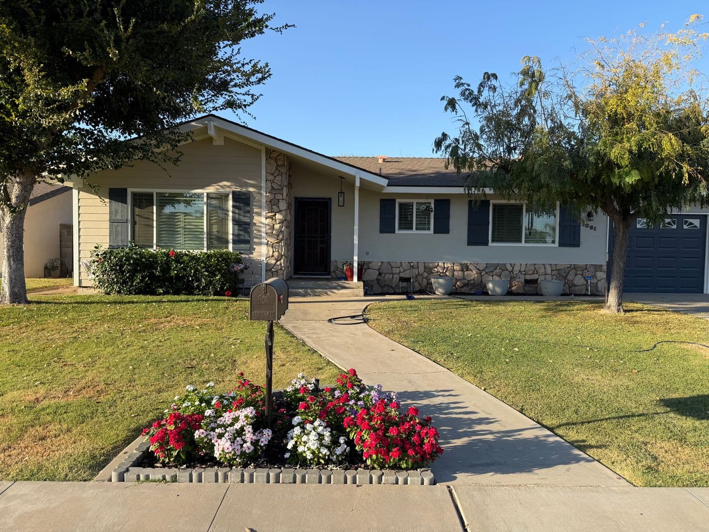 Dinuba House: 1061 E Millwood Drive