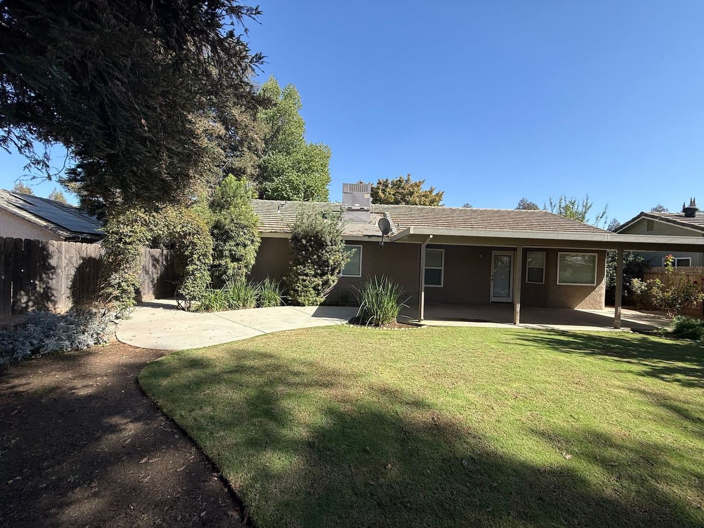 Reedley House: 1483 Concord Ave