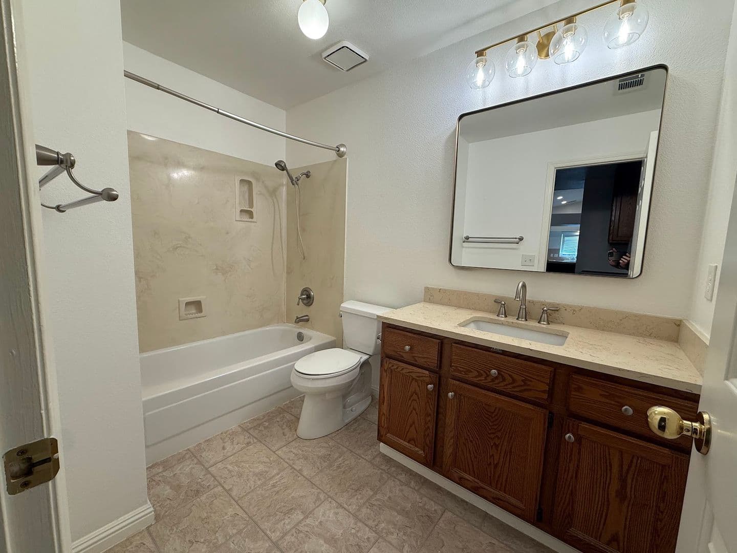 Reedley House: 1483 Concord Ave