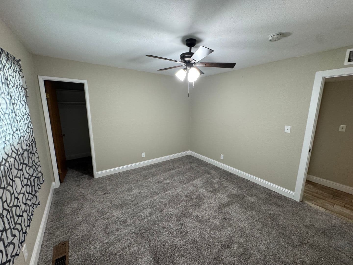 Dinuba House: 1061 E Millwood Drive