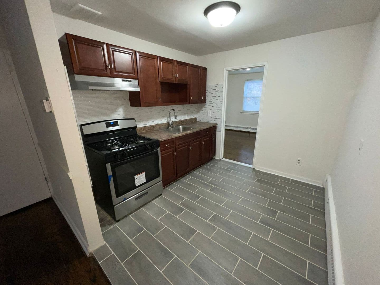 Philadelphia Multiplex: 6430 1/2 Tulip Street