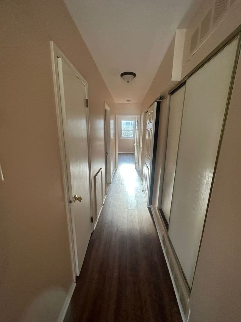Philadelphia Apartment: 2830 Saxton Road