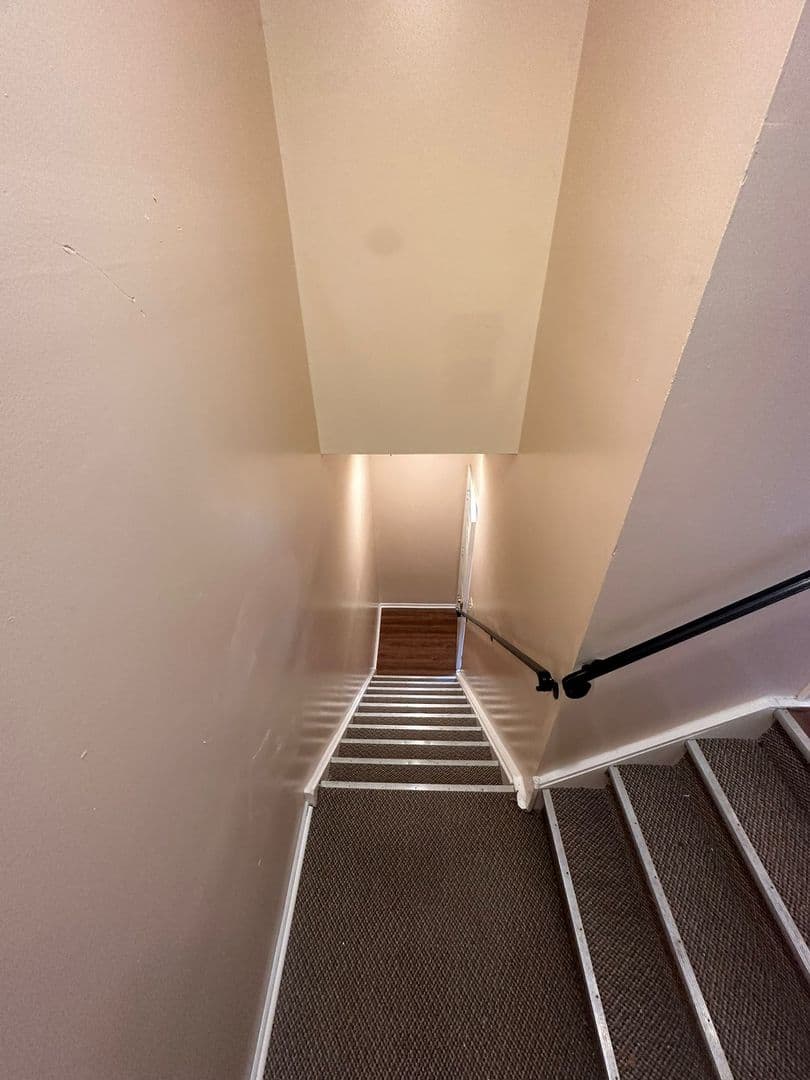 Philadelphia Apartment: 2830 Saxton Road