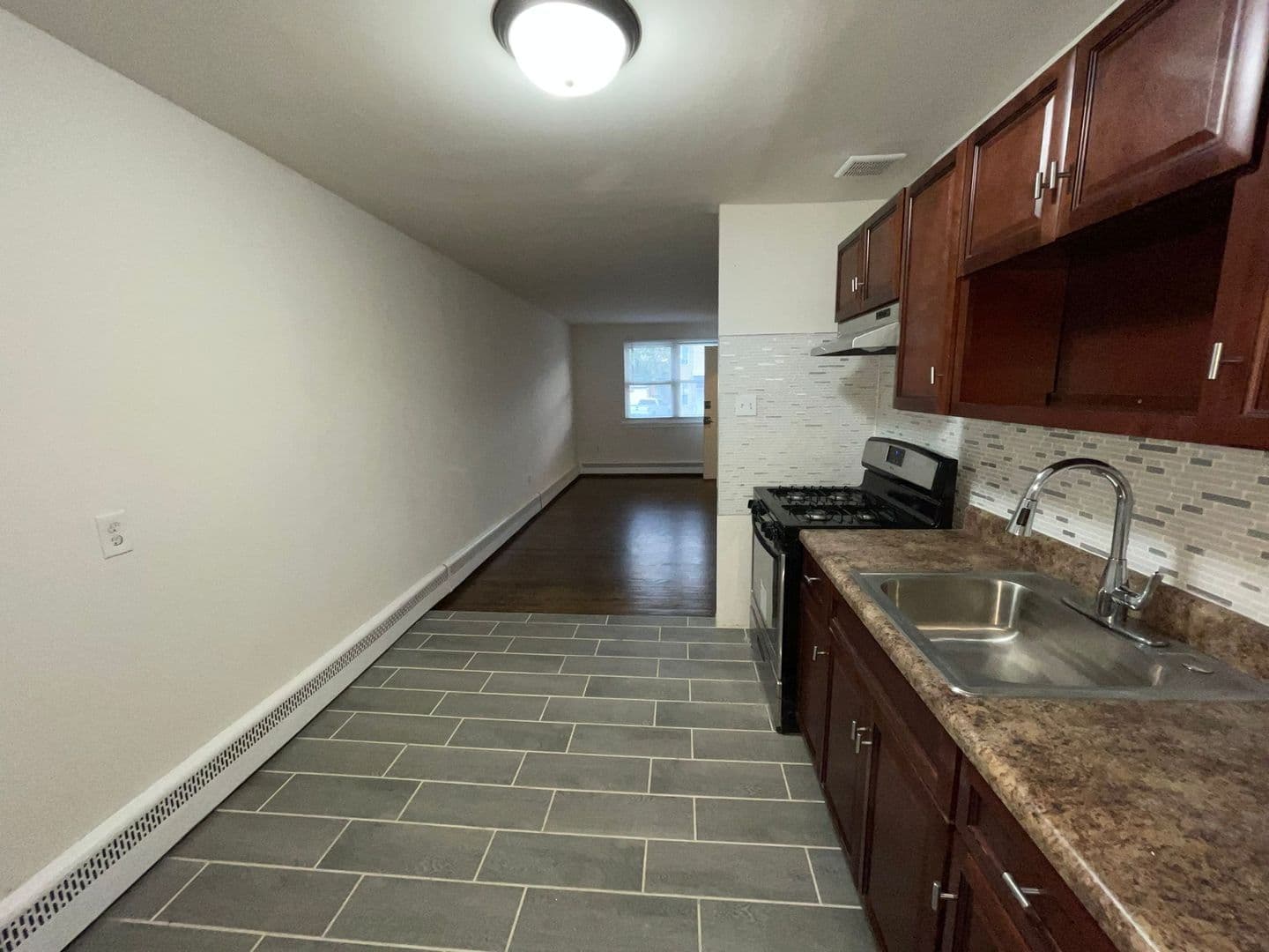 Philadelphia Multiplex: 6430 1/2 Tulip Street