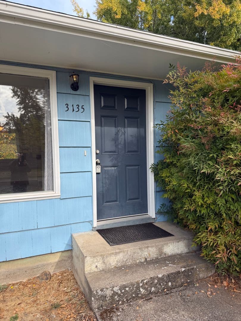 Eugene House: 3135 W 14th Ave