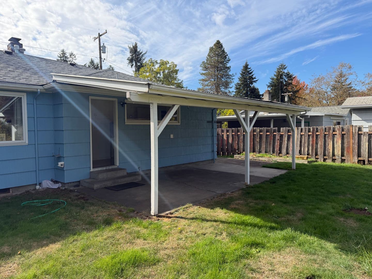 Eugene House: 3135 W 14th Ave
