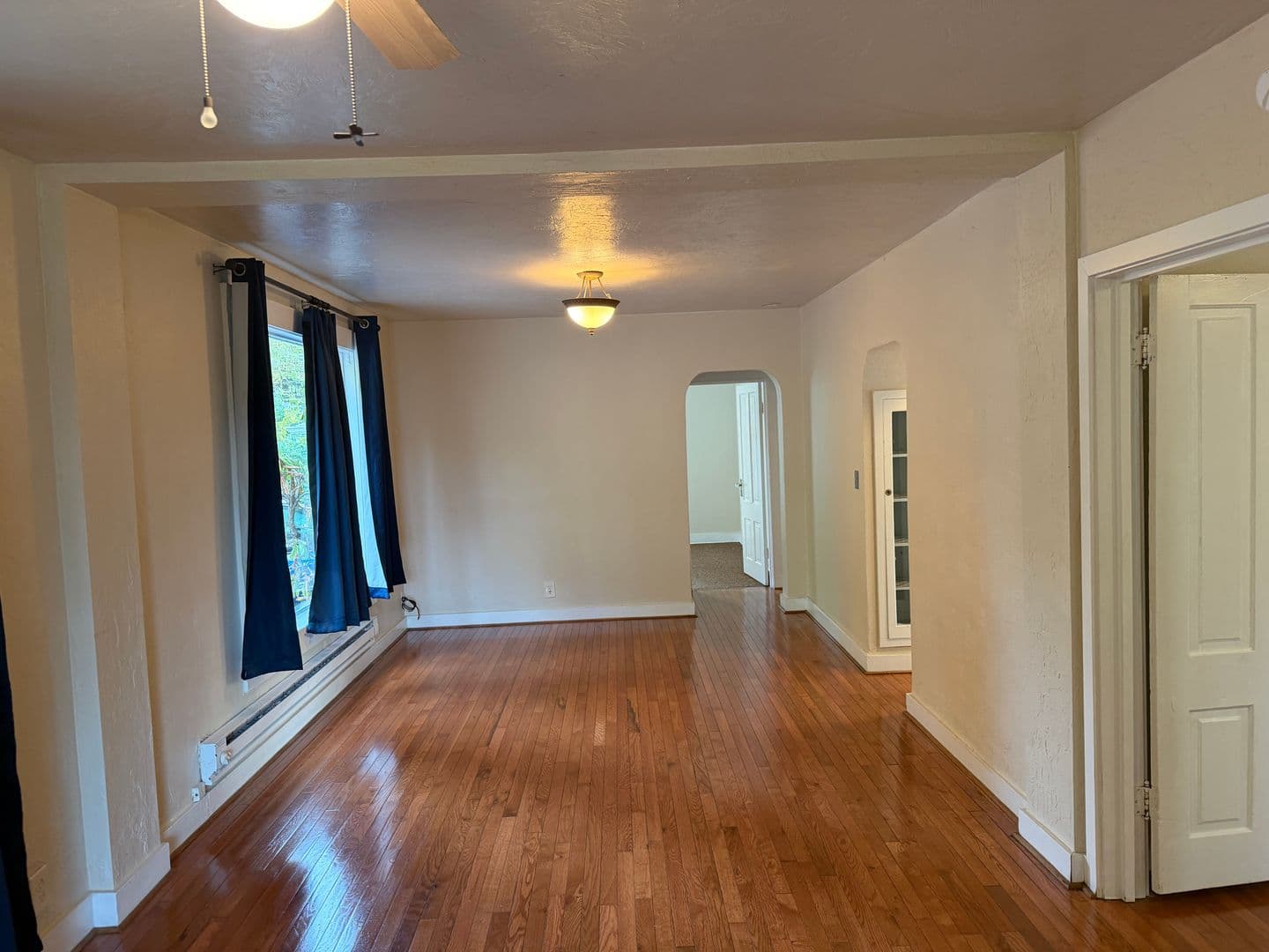 Eugene House: 1136 W 8th Ave