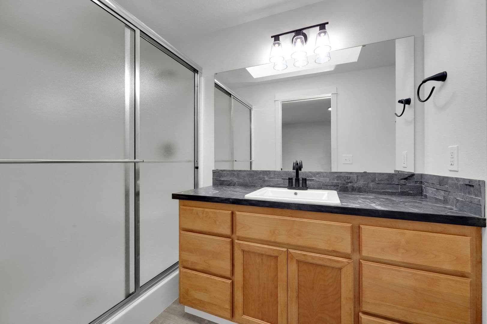 Eugene House: 2170 Crescent Ave.