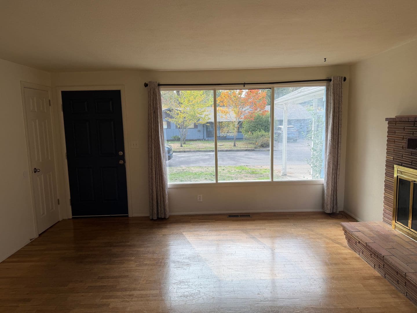 Eugene House: 3135 W 14th Ave