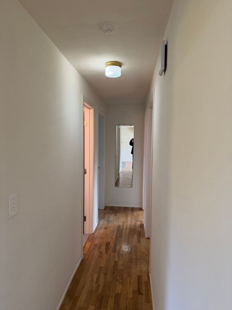 Eugene House: 3135 W 14th Ave