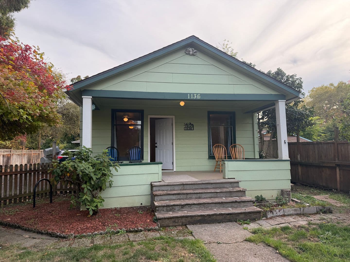 Eugene House: 1136 W 8th Ave