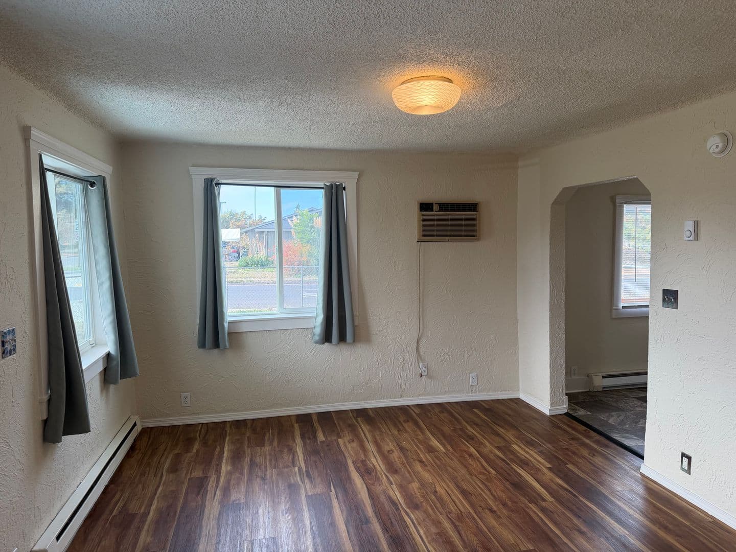 Springfield House: 3614 E St