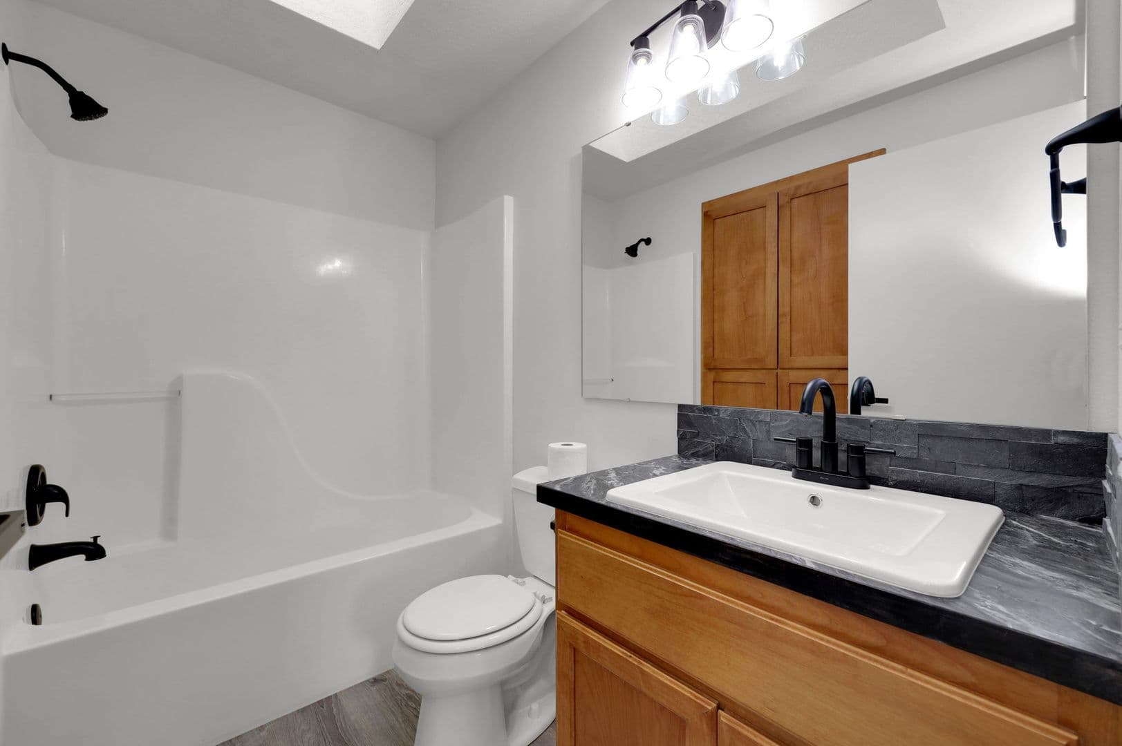 Eugene House: 2170 Crescent Ave.