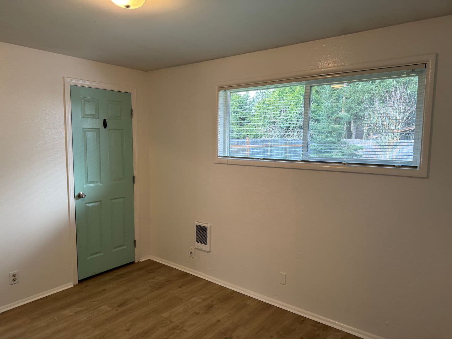 Eugene House: 875 Horn Ln