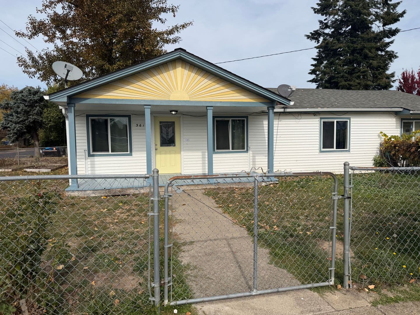 Springfield House: 3614 E St
