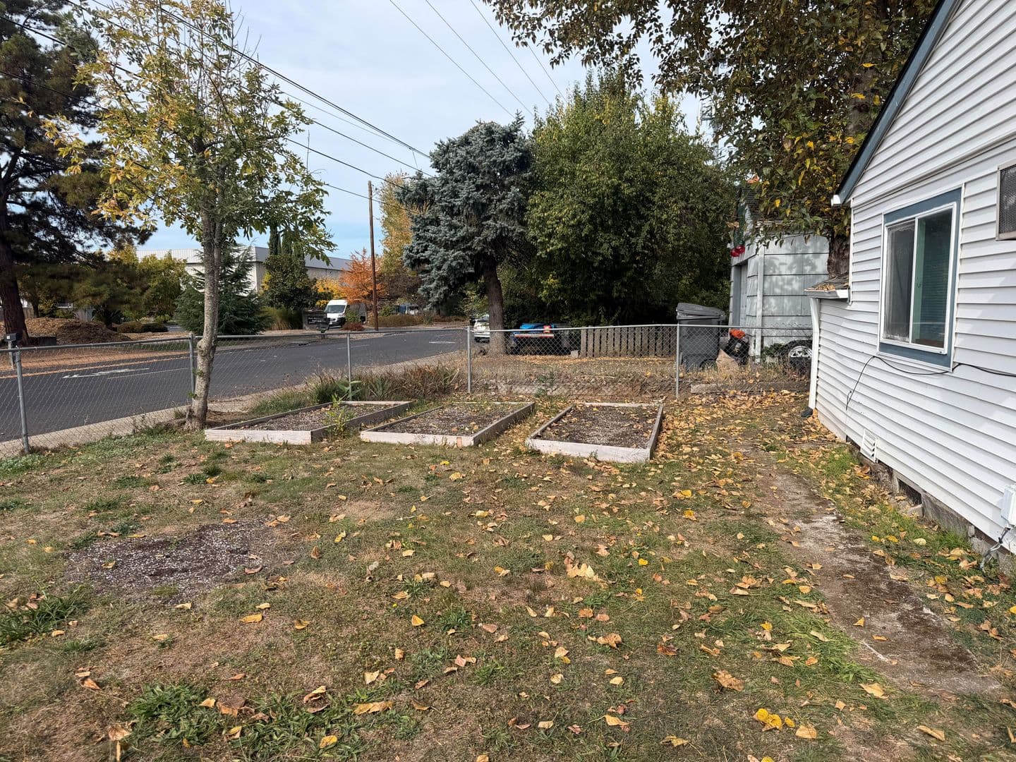 Springfield House: 3614 E St