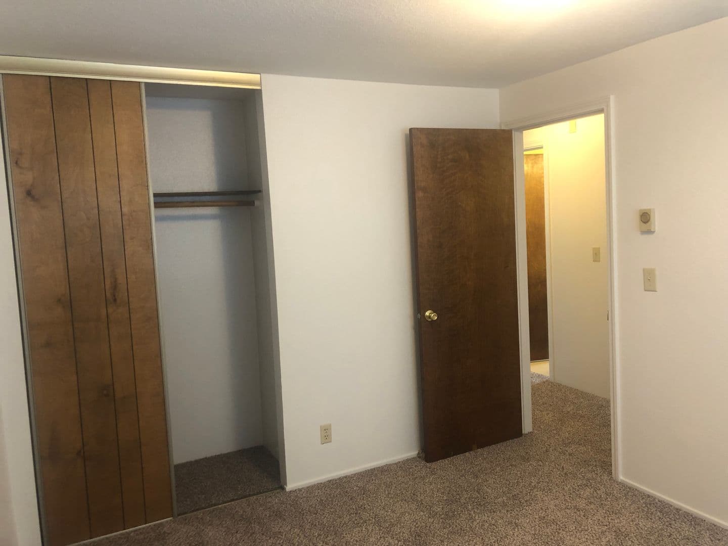 Springfield House: 4548 Daisy St.