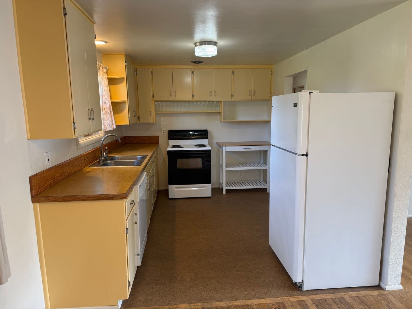 Eugene House: 3135 W 14th Ave
