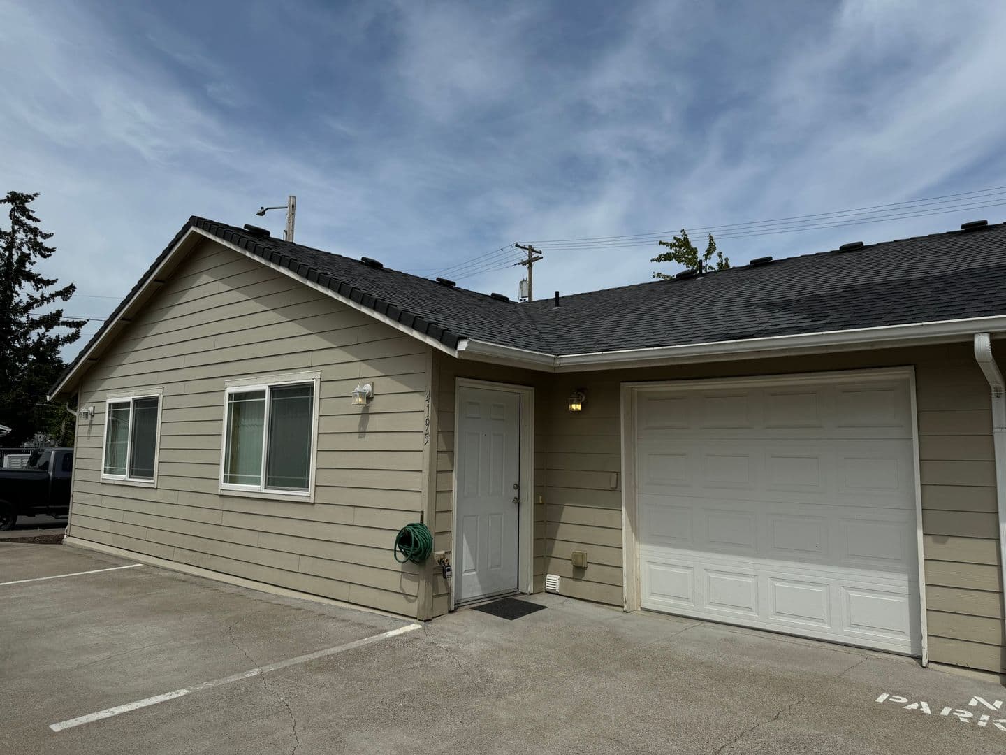 Springfield House: 4195 Glacier View Dr.