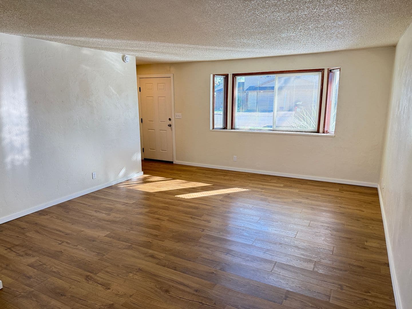 Springfield House: 290 S. 41st Pl.