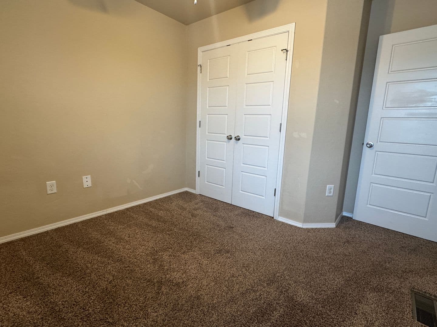 Lawton House: 1305 SW Washington