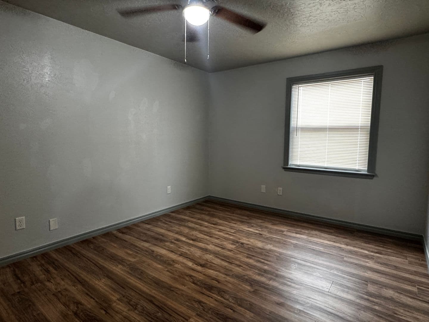 Cache House: 505 NW Oak