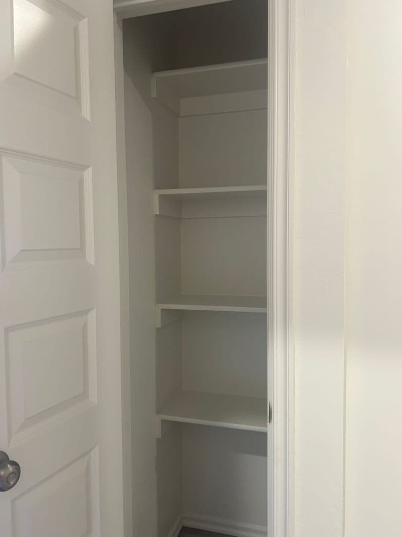 Lawton Apartment: 1211 SW Oklahoma
