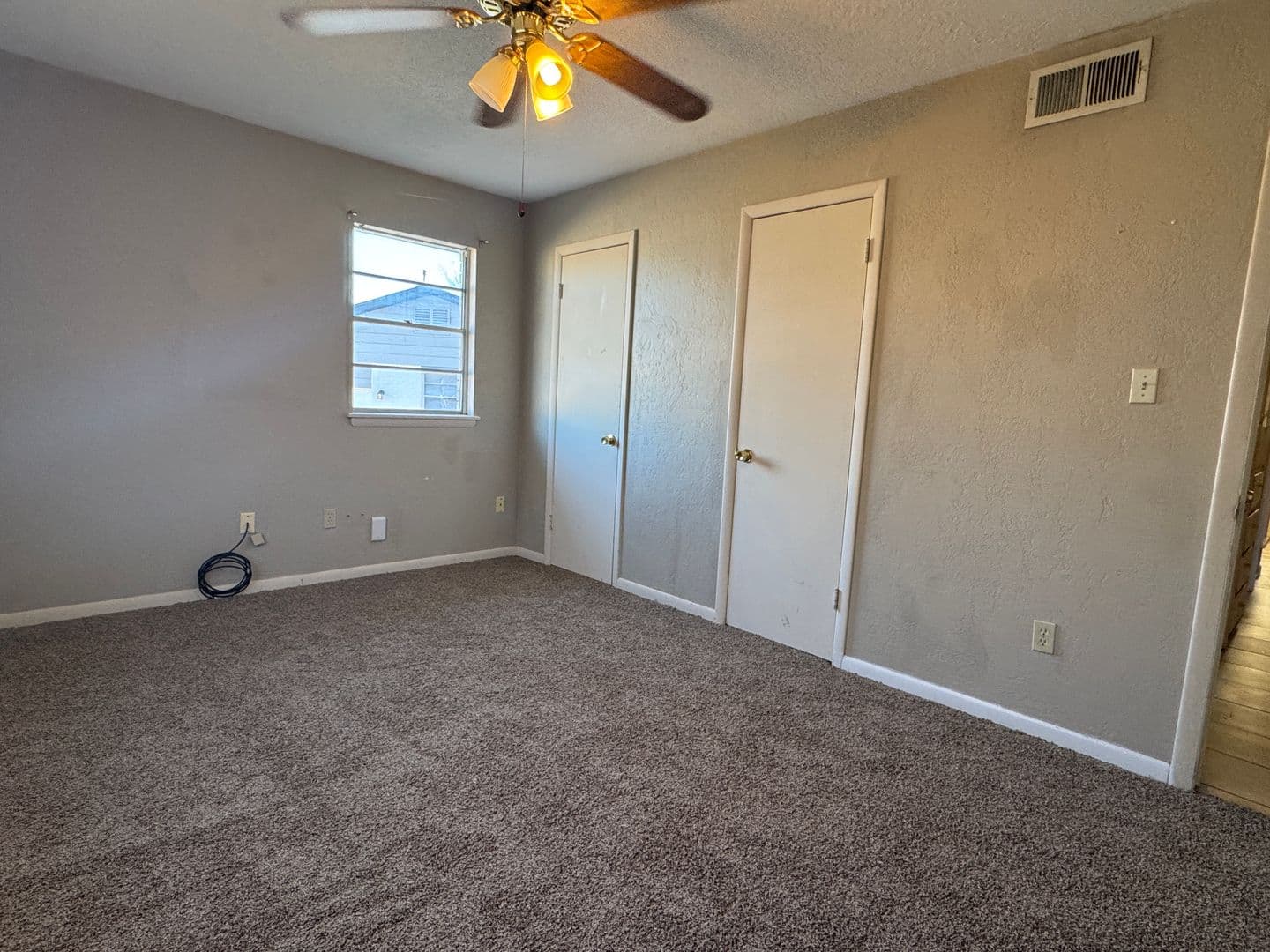 Lawton House: 4304 NW Pollard