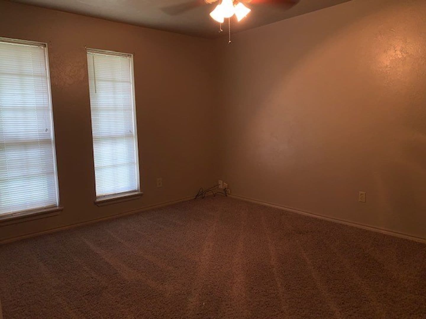 Lawton House: 5005 SE Kincaid