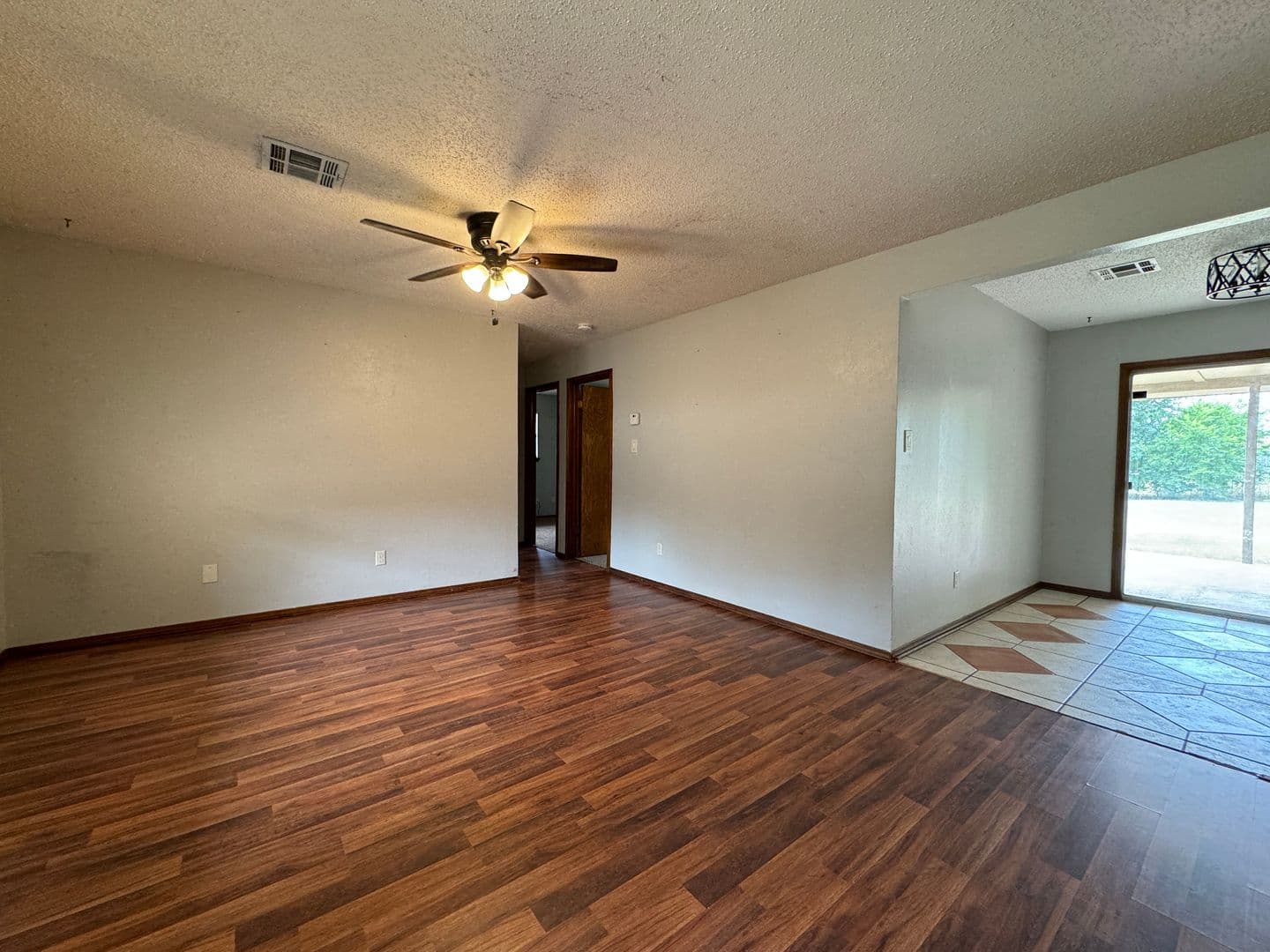 Lawton House: 5706 NW Chestnut
