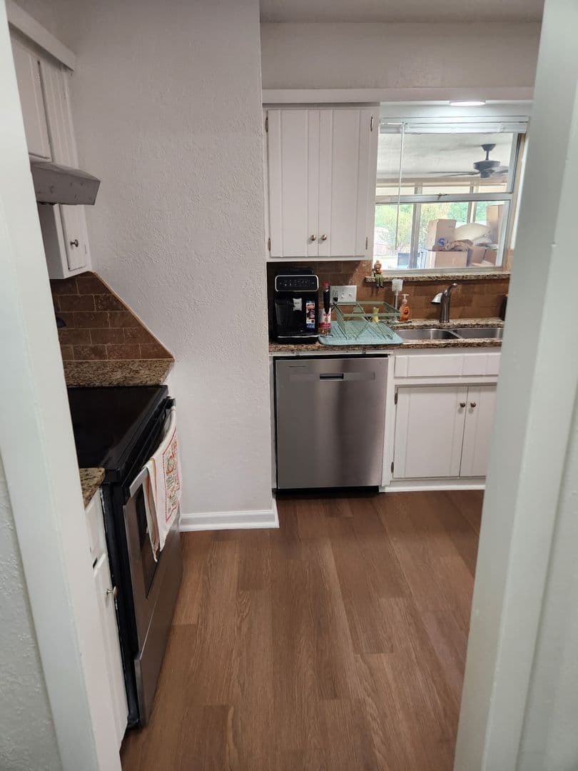 Lawton House: 5725 NW Cedarwood