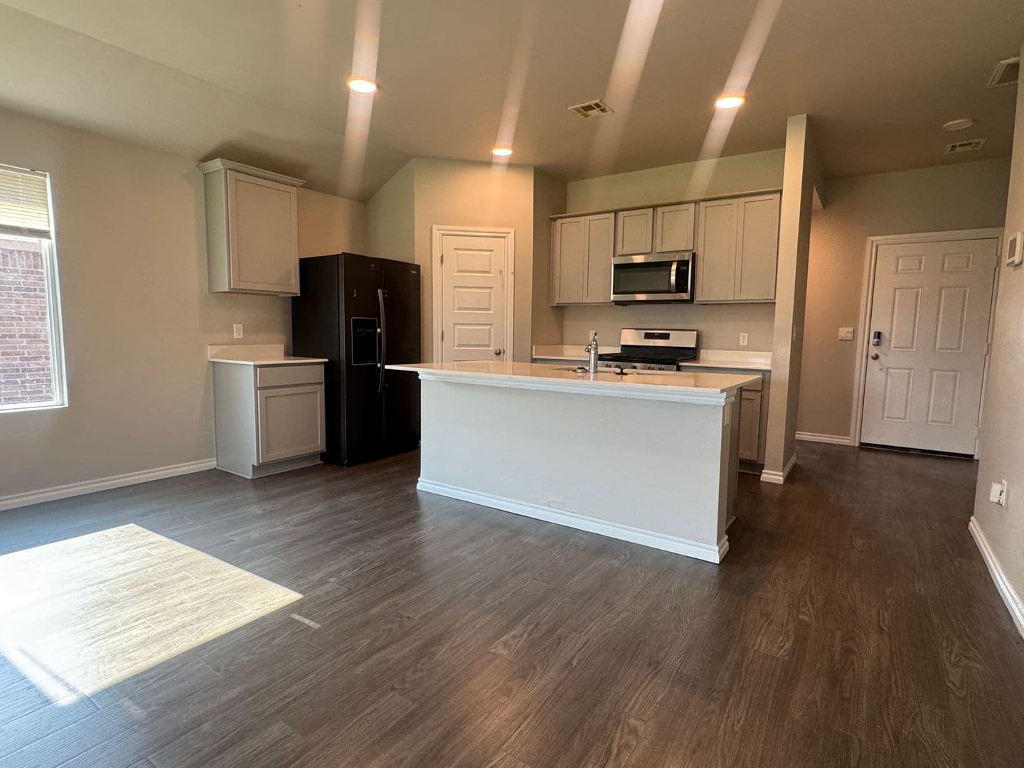 Lawton House: 4414 SW Christina Ct