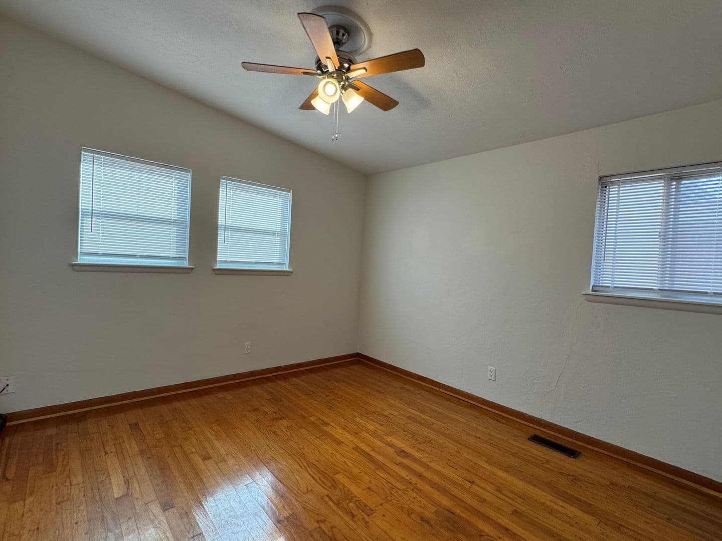 Lawton House: 3907 NW Denver