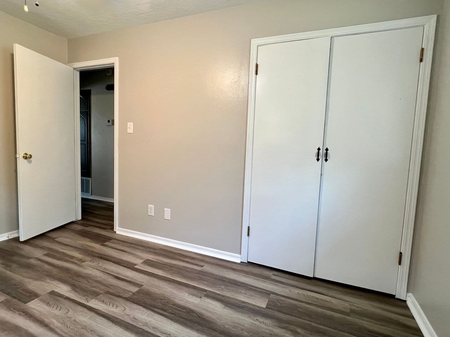 Lawton House: 4722 SE Mieling Dr