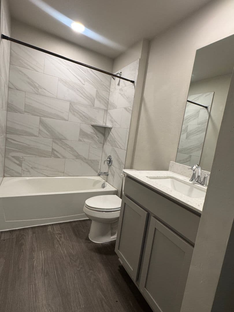Lawton House: 4414 SW Christina Ct