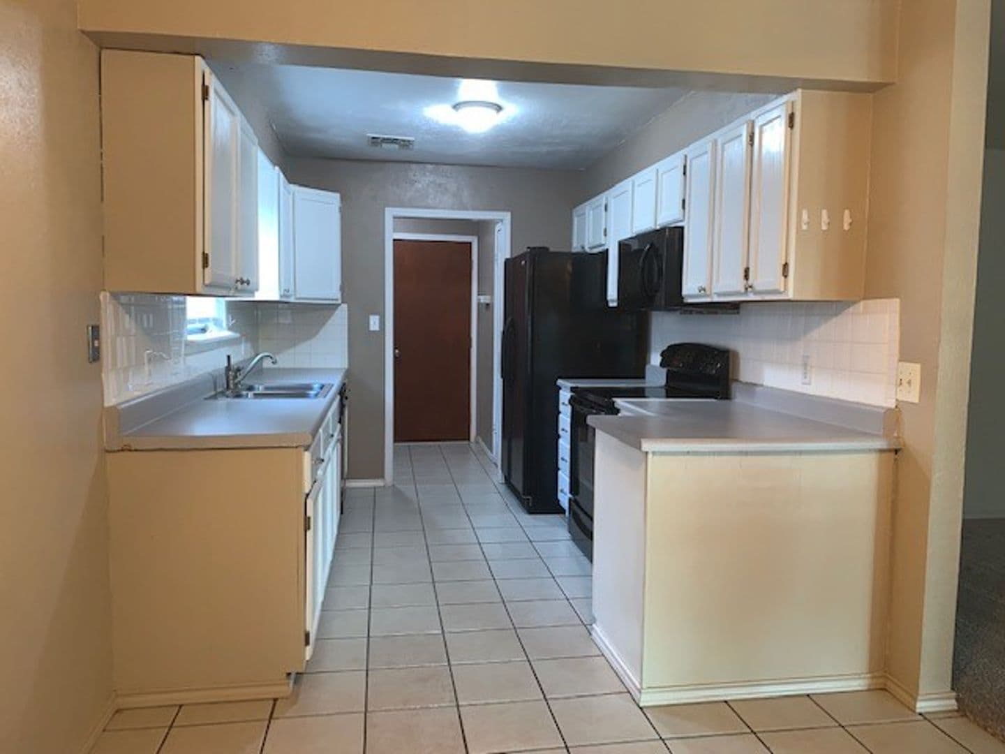 Lawton House: 5005 SE Kincaid
