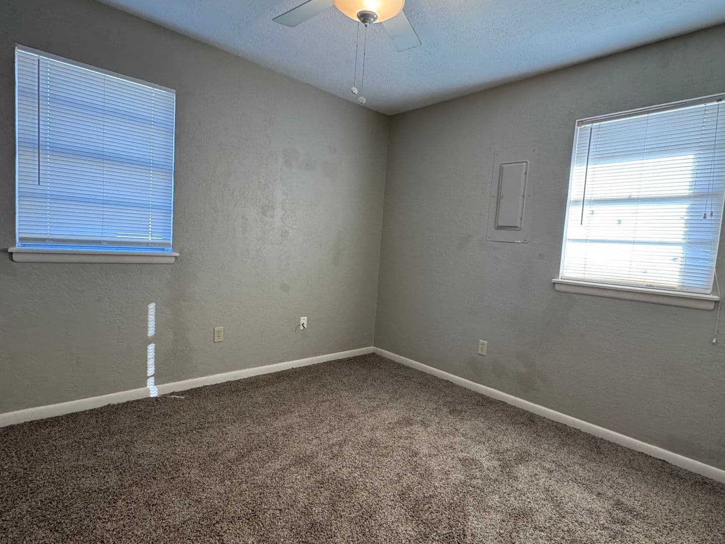 Lawton House: 4304 NW Pollard