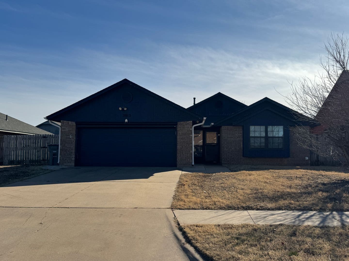 Lawton House: 3912 SW Parkridge