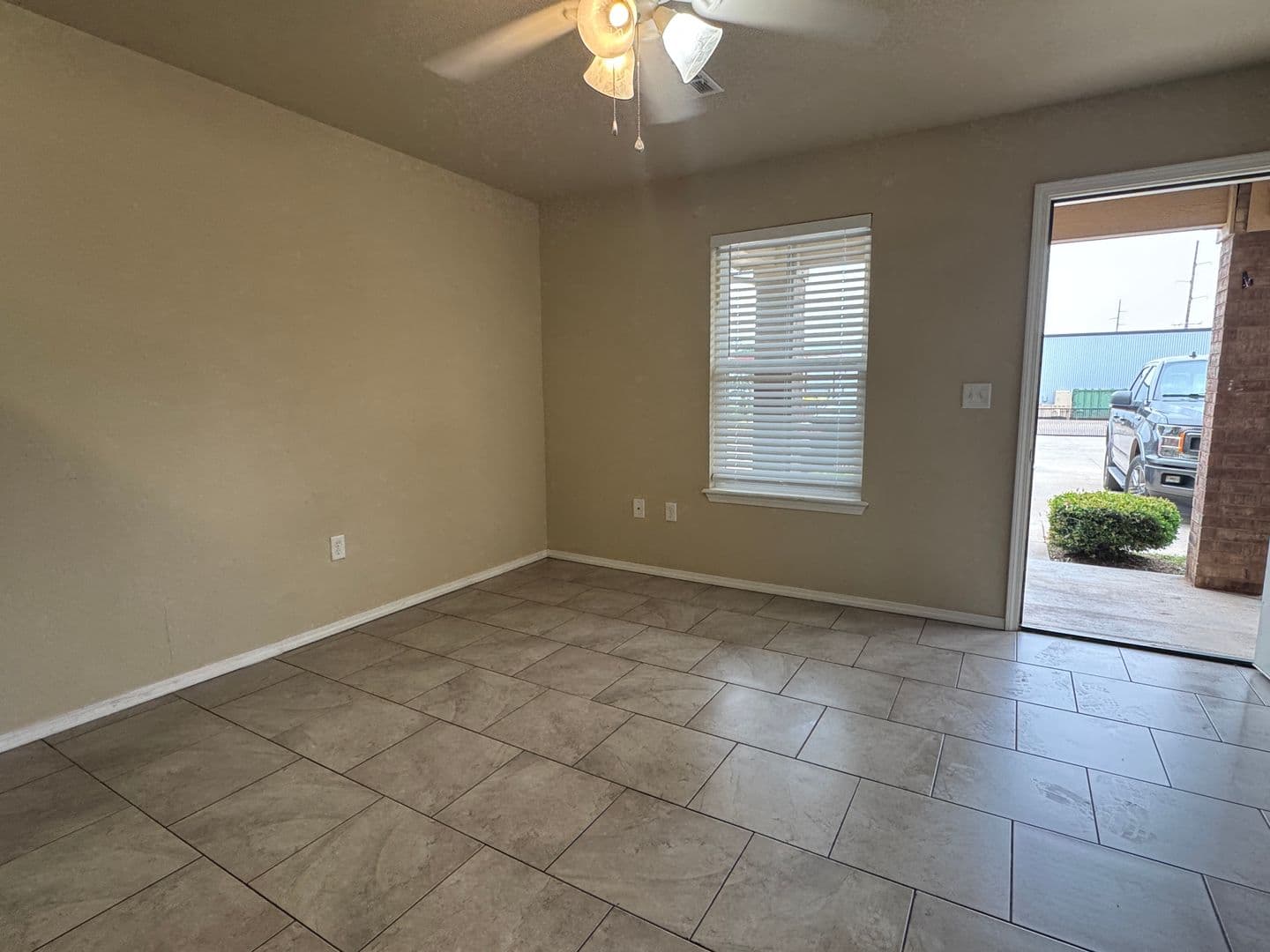 Lawton House: 1305 SW Washington