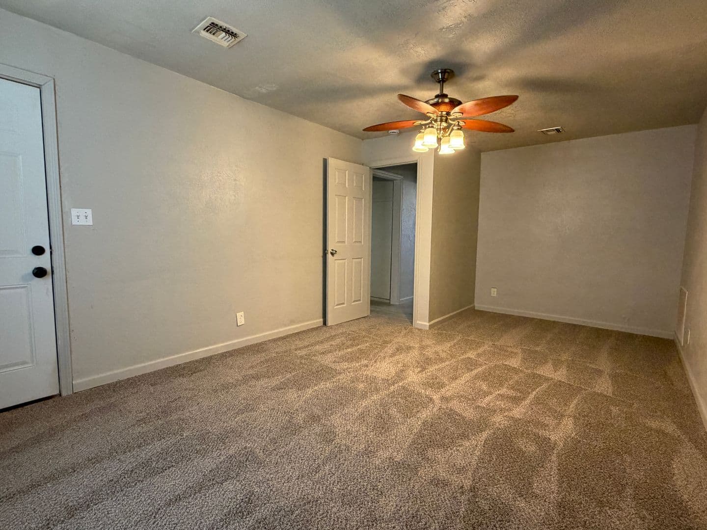 Lawton House: 1503 NW Columbia