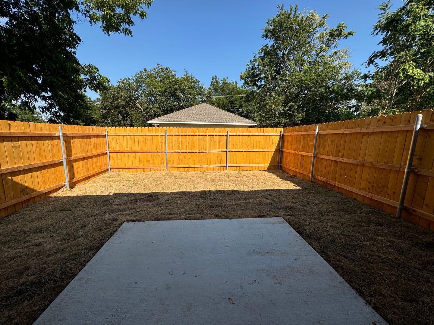 Chickasha House: 1604 S 6th St