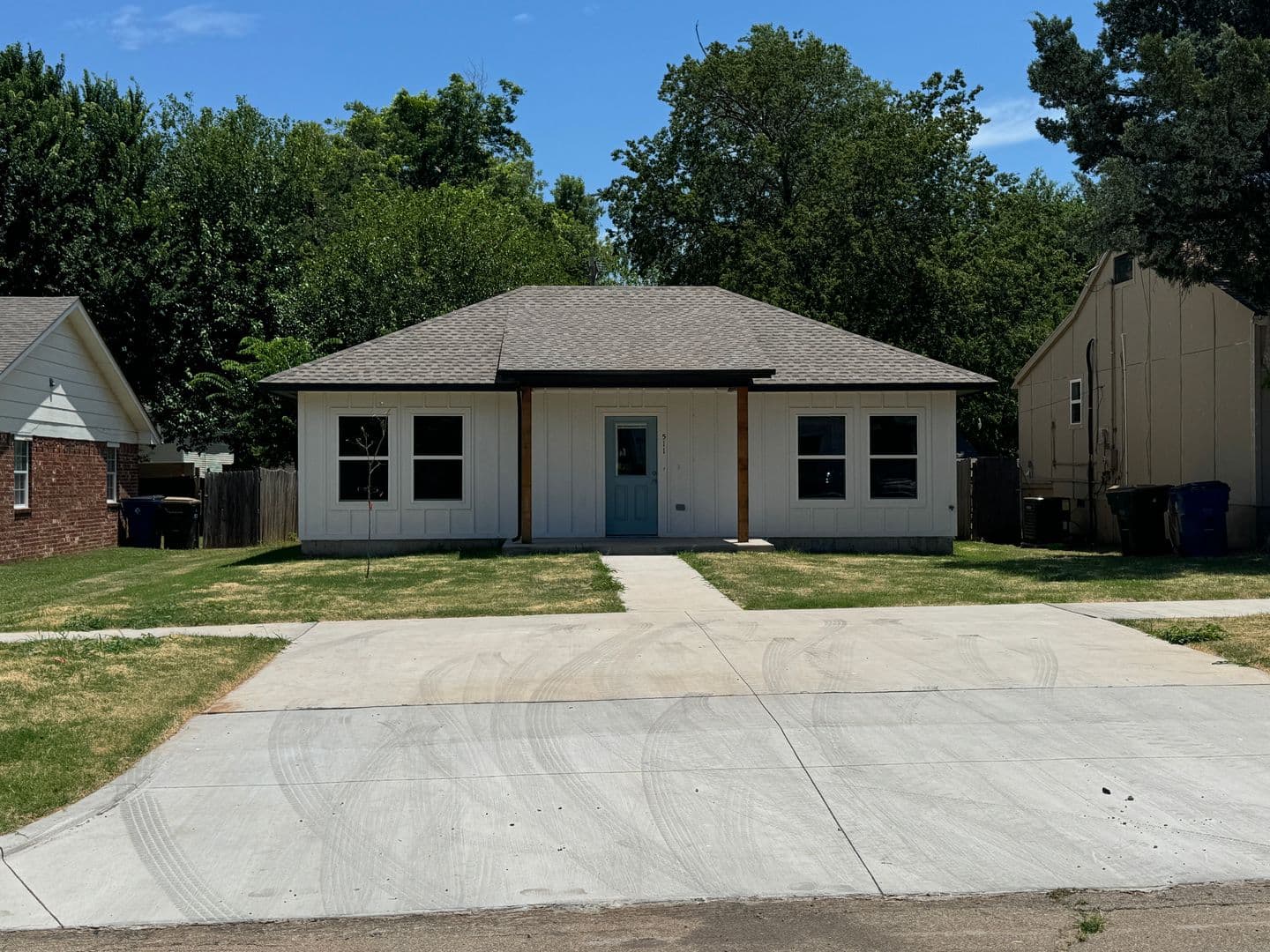 Chickasha House: 511 S 6th St