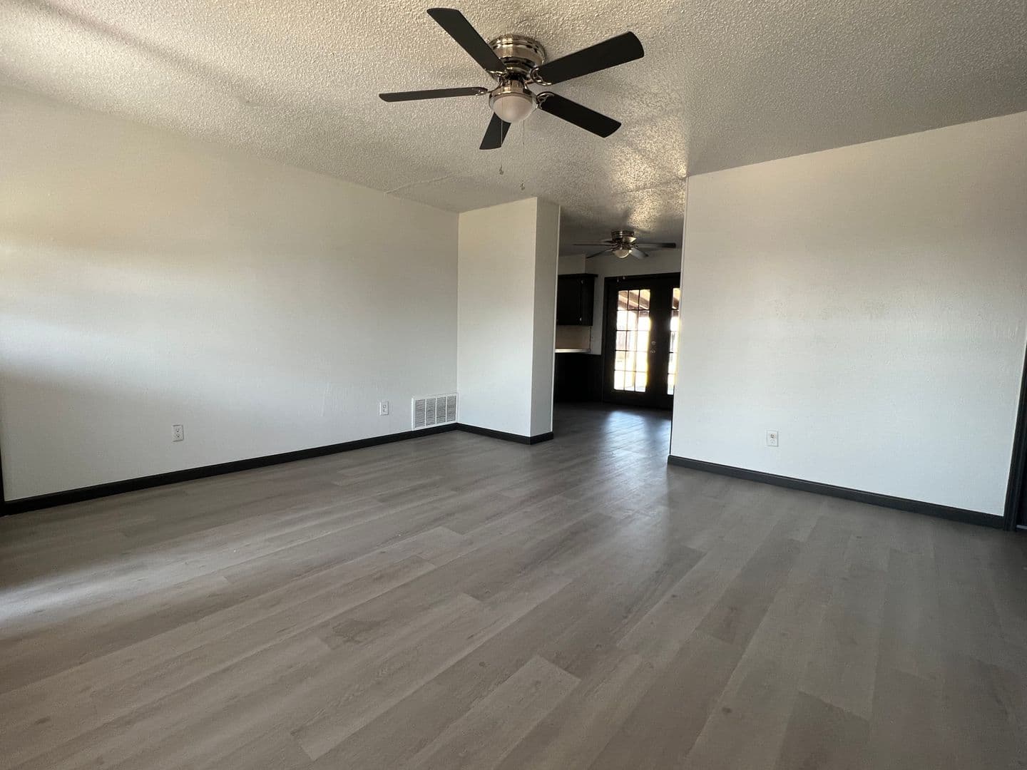 Lawton House: 1618 SE Clover Ln